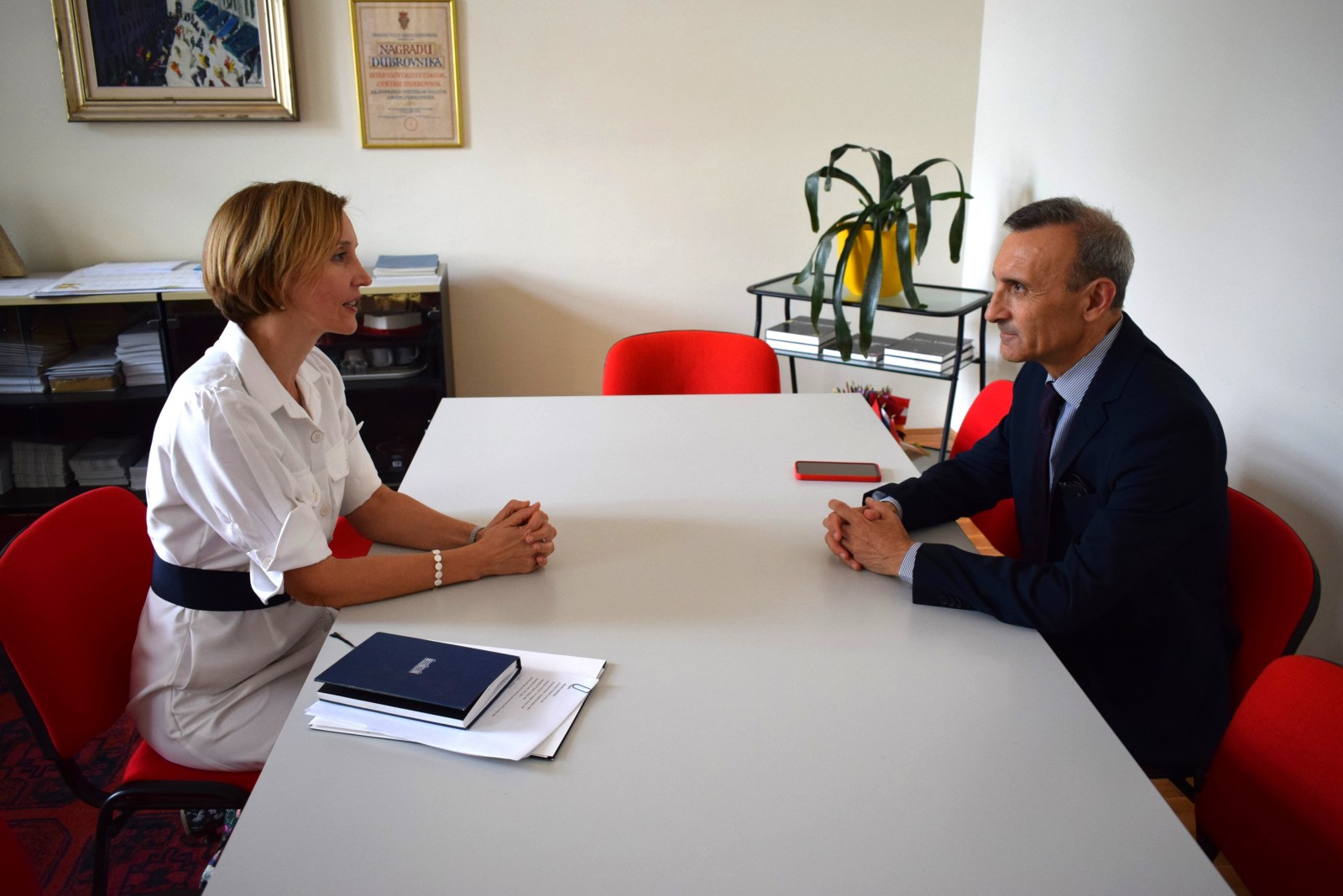 H. E. Paolo Trichilo, Ambassador of the Italian Republic visited the IUC